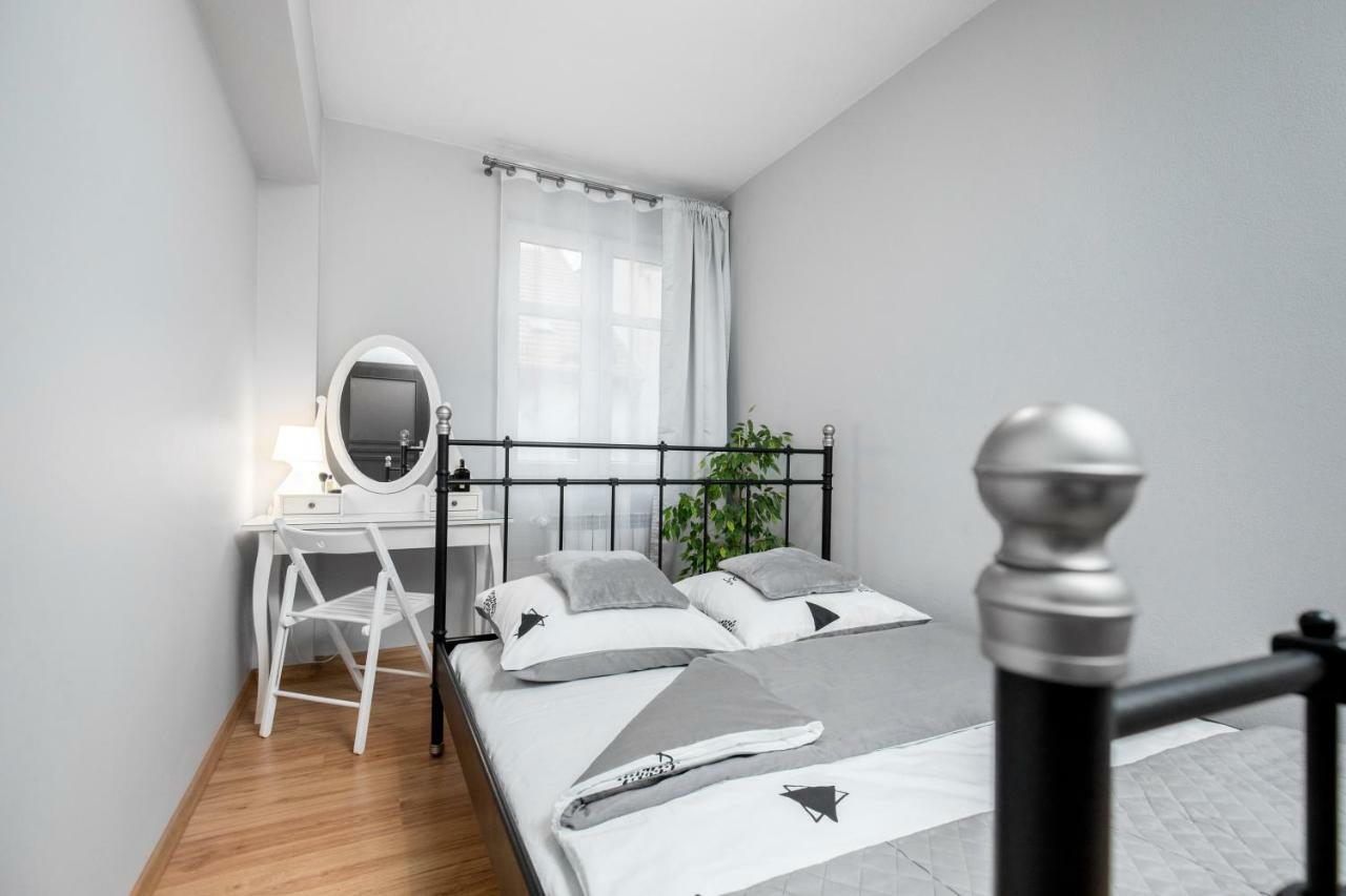 Apartament Gemini Dzierżoniów Exterior foto